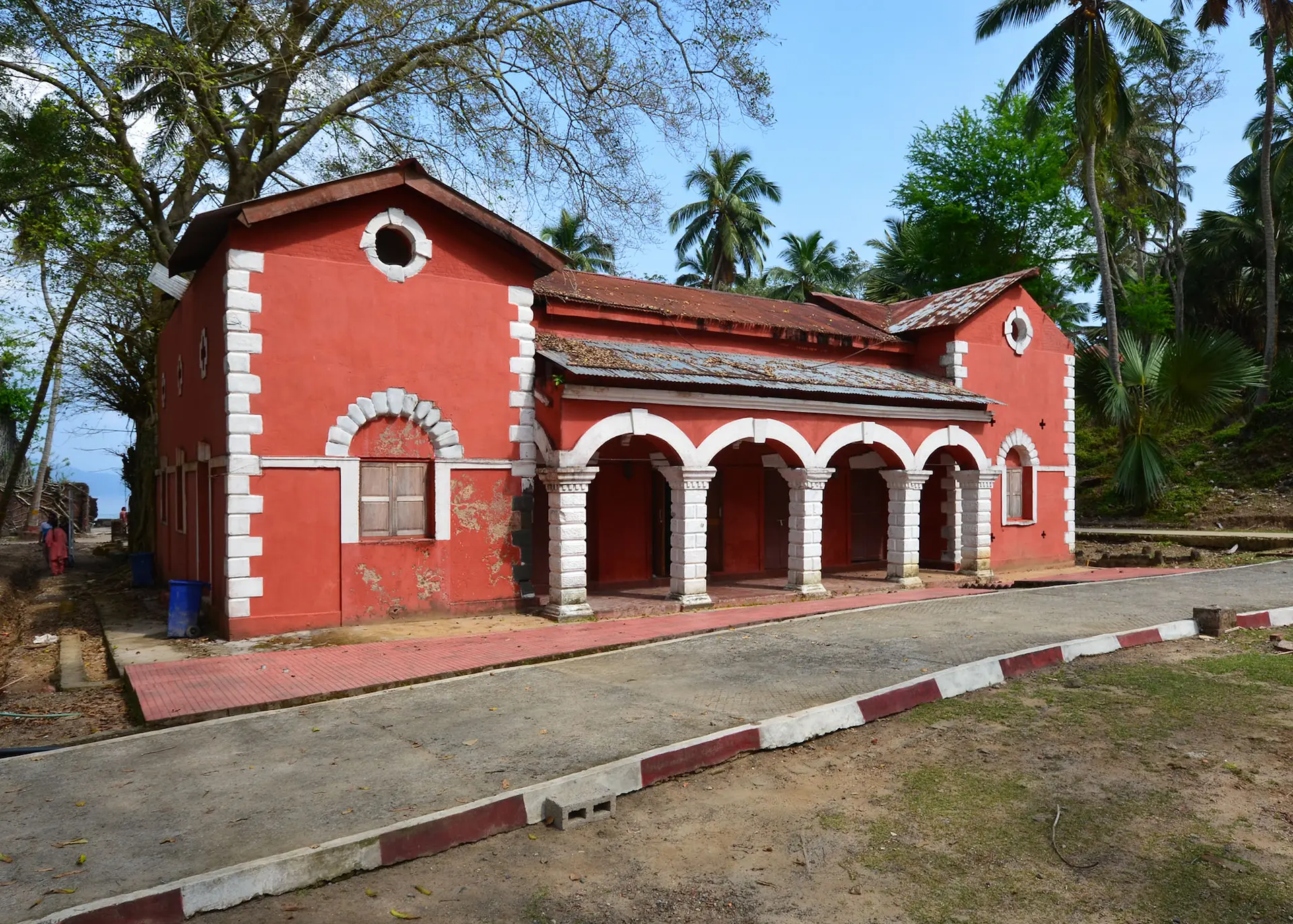 Ross Island: Colonial Ruins, Sea Views, and a Quick Island Escape